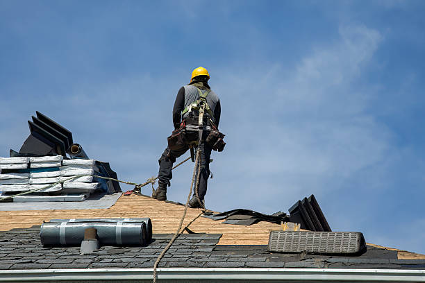Professional Flat Roof Repair technician working in Brandeis, CA